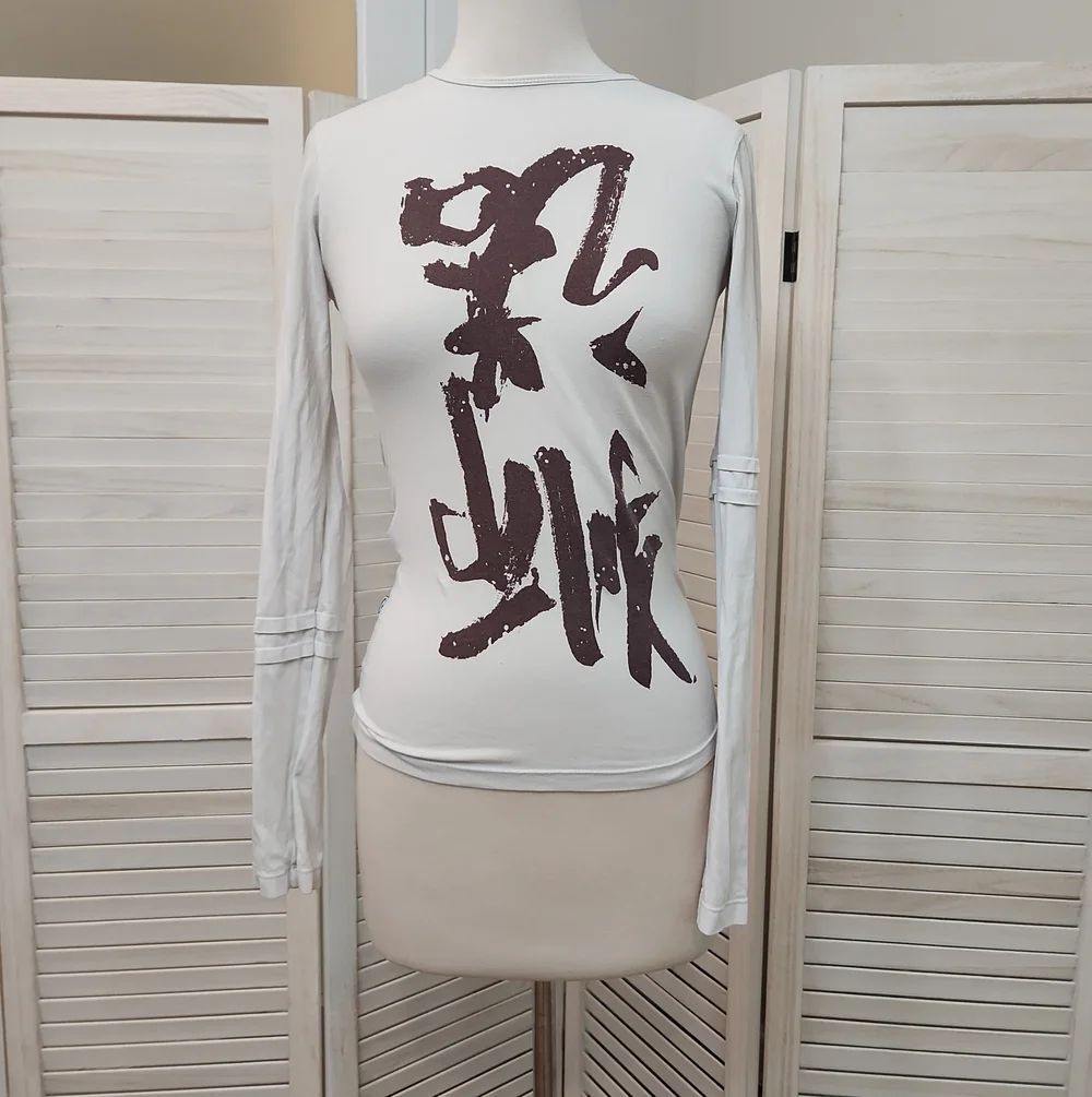 Psylo White Long Sleeve Graphic Crewneck Top with Brown & Blue Print Size M
